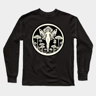 Queen of Mushrooms | Circle Long Sleeve T-Shirt